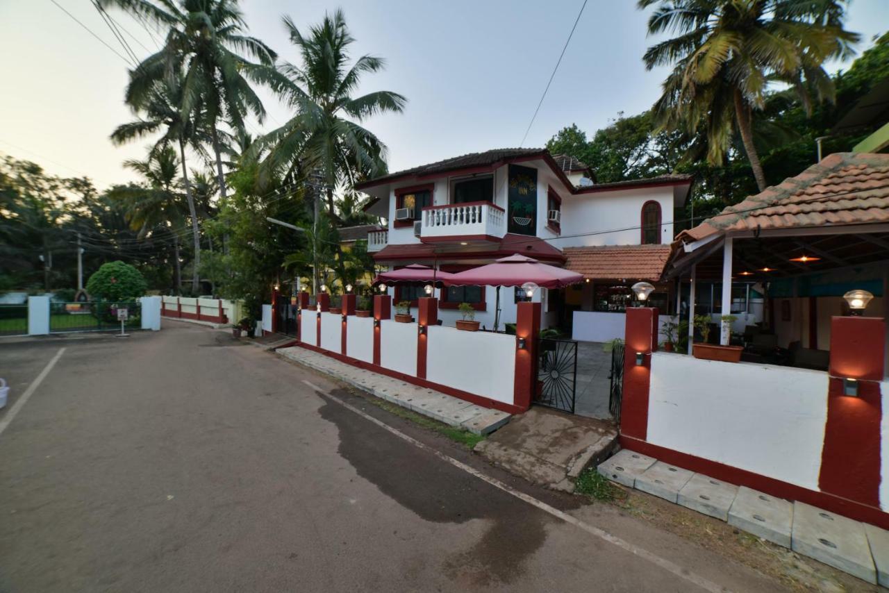 Big Daddy'S Inn Candolim Exteriör bild